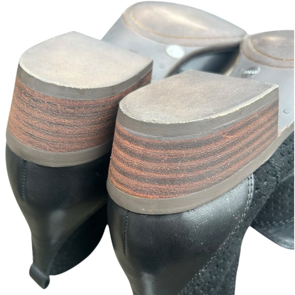 Lucky Brand Belgon Ankle Boots 11 Black Leather Suede Cutouts Pull On - Picture 12 of 14